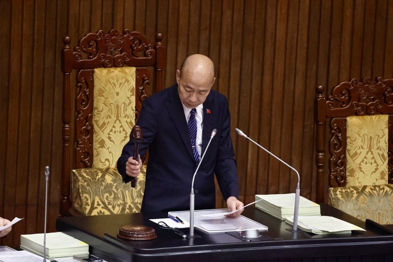 朝野攻防4100億特別條例 在野黨欲闖關普發現金 民進黨捍衛台電撥補