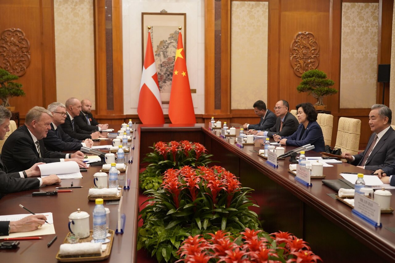 王毅：中方在格陵蘭問題上充分尊重丹麥主權