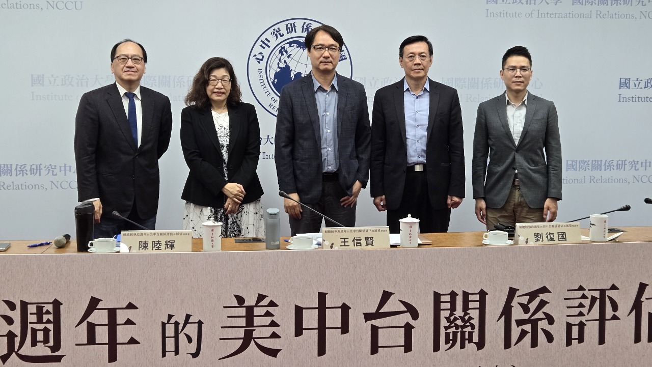 賴總統週年談話未提兩岸 學者解讀「3個轉向」