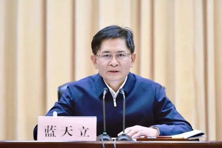 藍天立案震動廣西政壇 港媒預測至少800人被追責