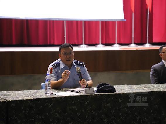 國防部軍法巡迴教育座談 建構透明法治環境