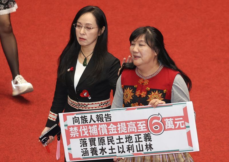 罷免二階未送件不成案 陳瑩、伍麗華感謝族人