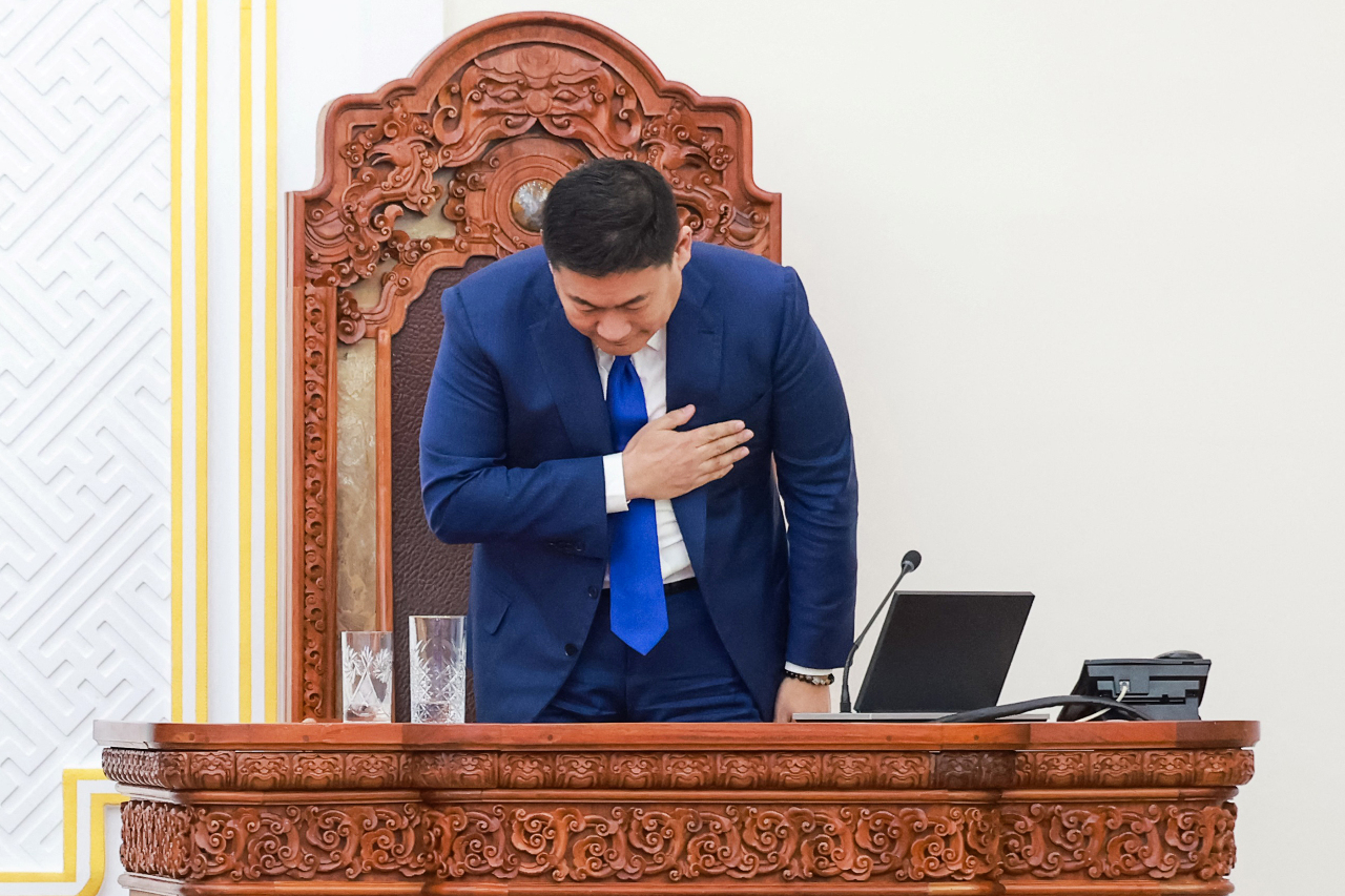 反貪腐抗議中未通過信任投票 蒙古總理辭職下台