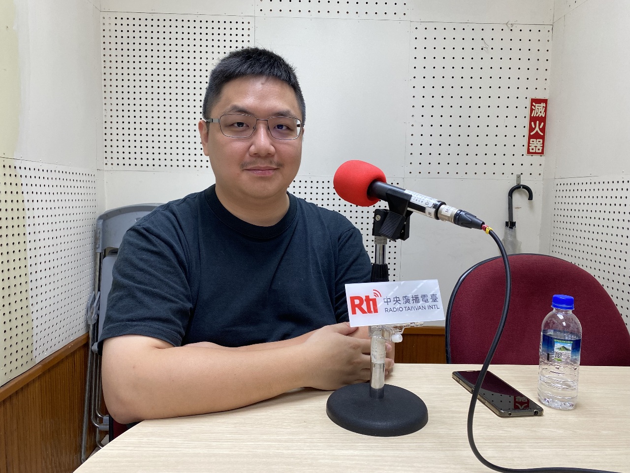 用黑膠作創意，把搖滾精神玩出新聲音