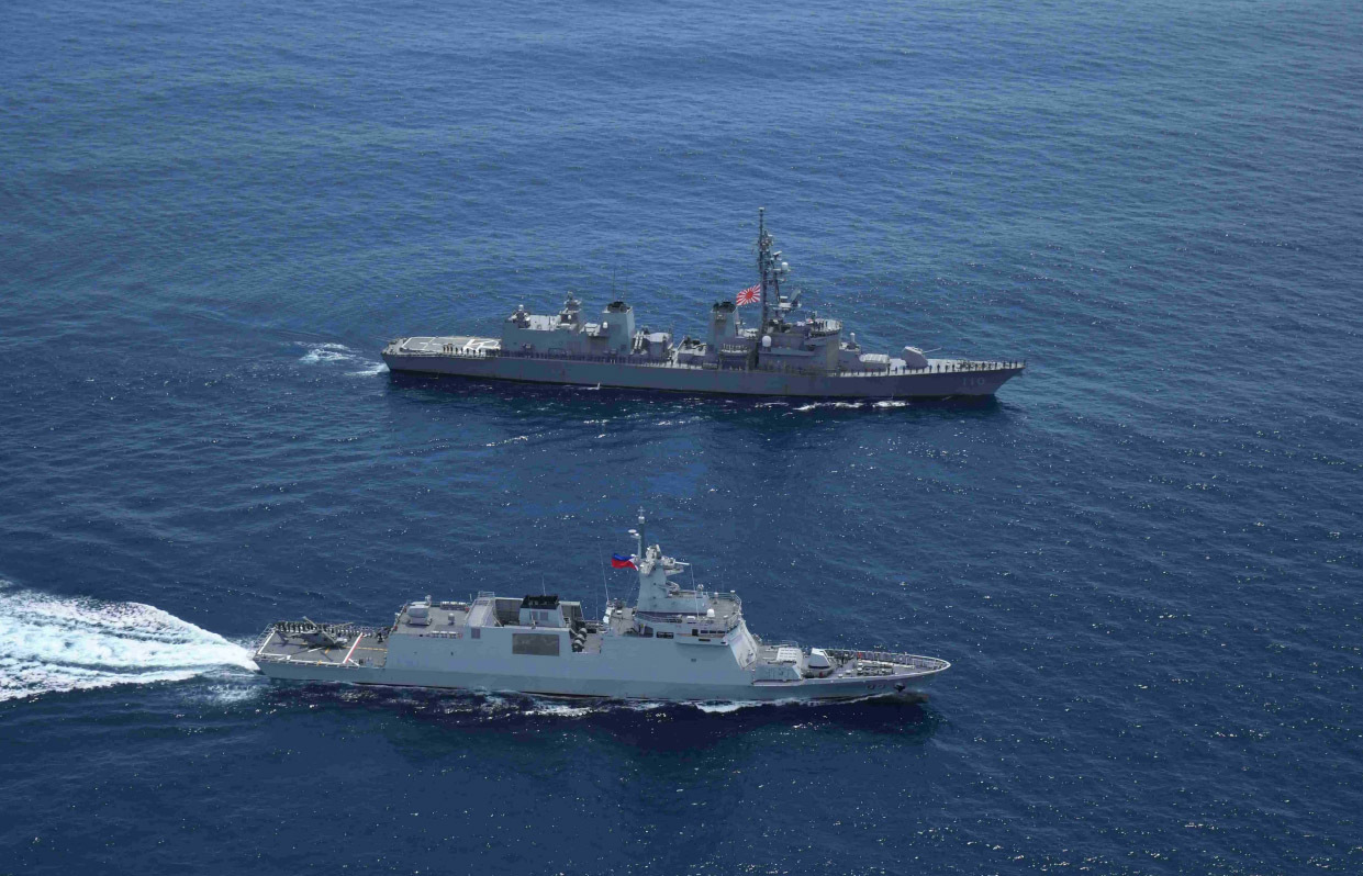 日菲南海演習強化自由印太 中國軍艦監視