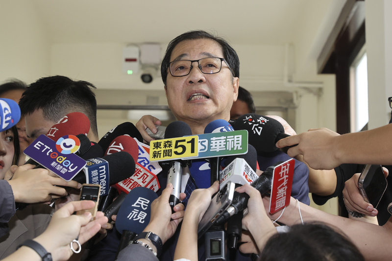 護理師遭收容人攻擊如何防範？鄭銘謙承諾與衛福部檢討制度缺口